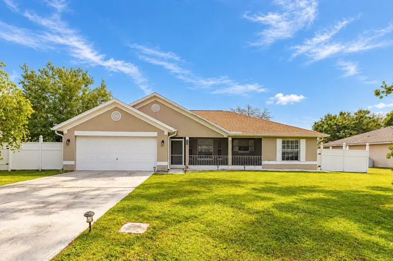 414 Dove Dr, FL