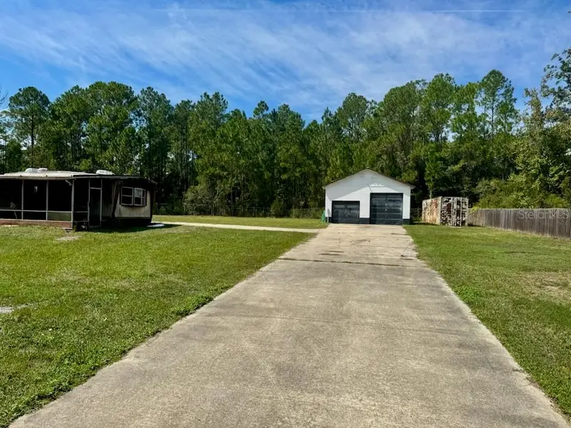 1542 Beech Blvd, FL