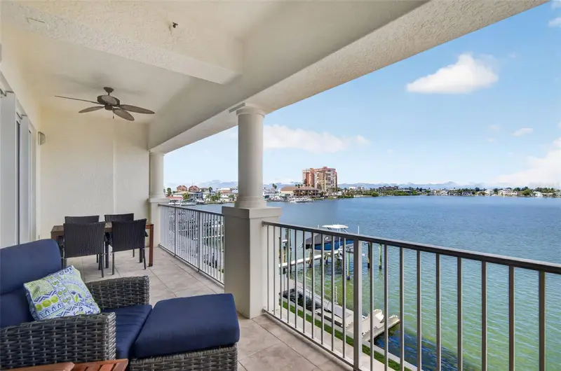 17735 Gulf Blvd #306, FL