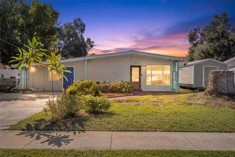 4424 W Iowa Ave, FL