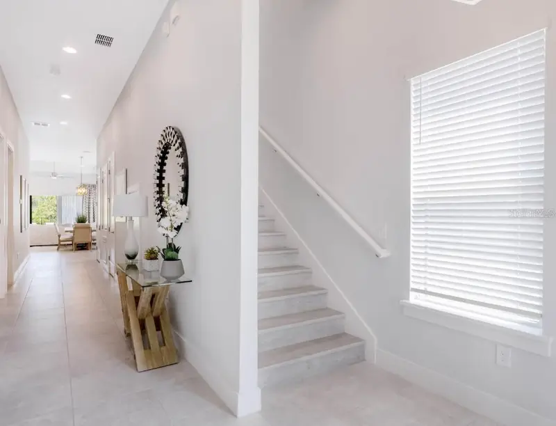 1241 Castle Pines Ct, FL