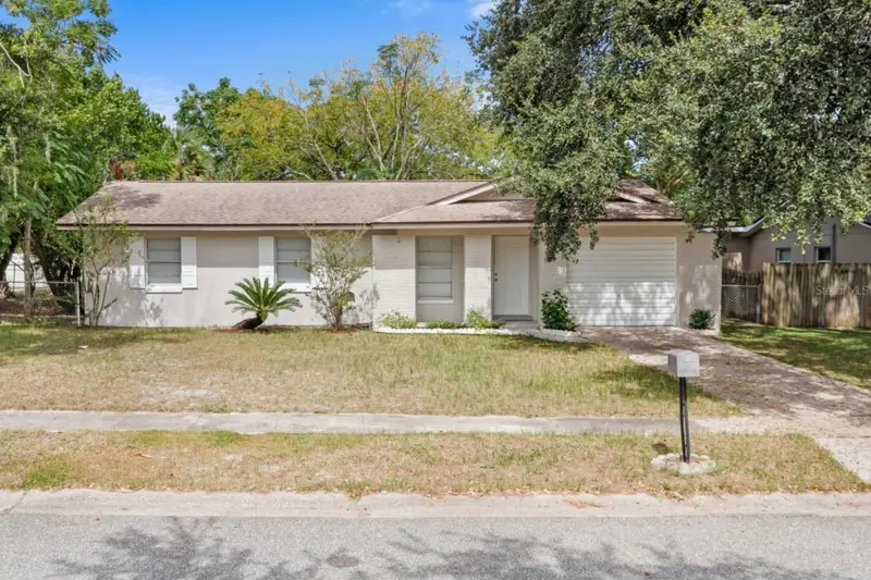 610 E Helm Way, FL