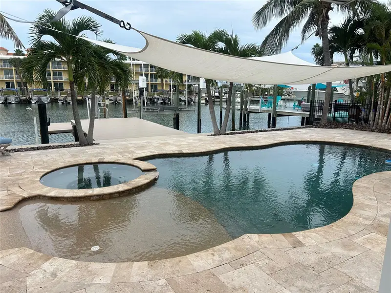 Isle of Palms pending