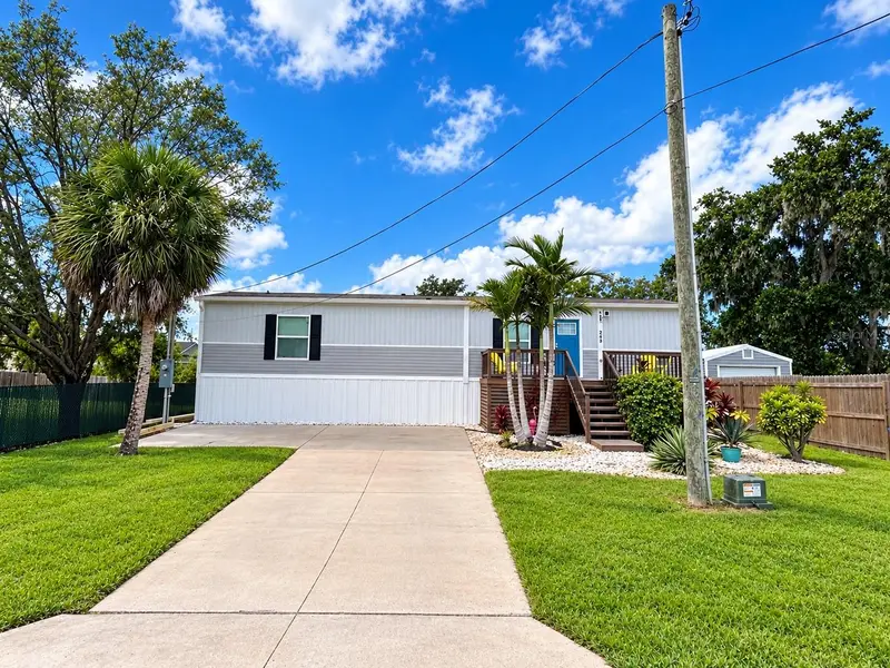258 3rd St Nw, FL