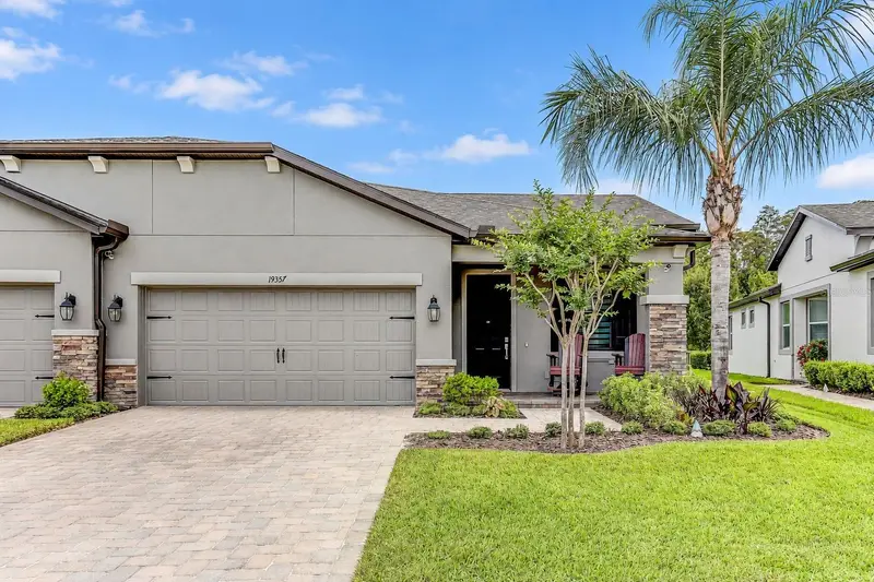 19357 Hawk Valley Dr, FL