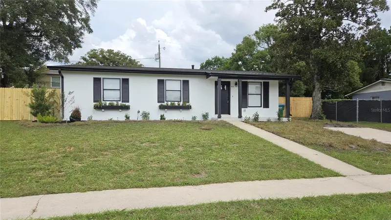 1031 Cobblestone Ave, FL