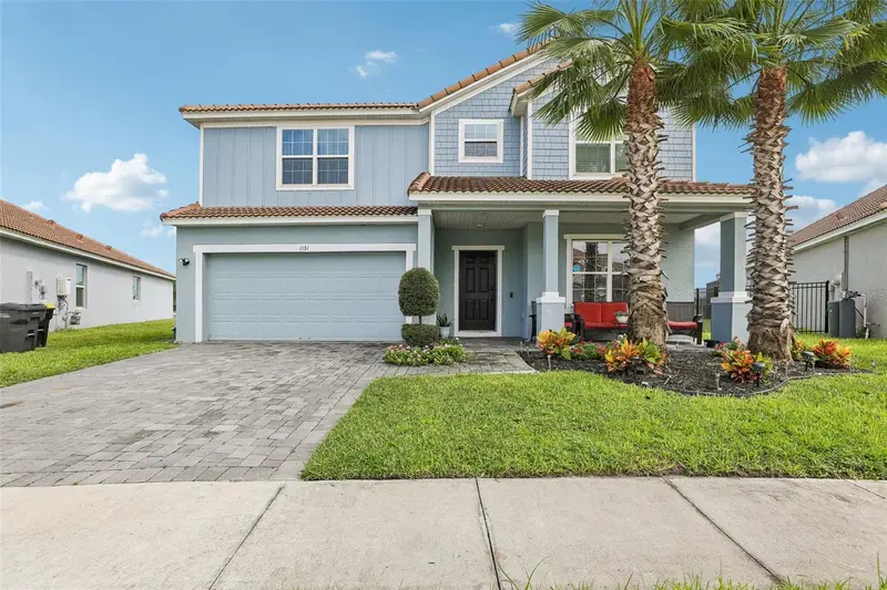 1131 Oak Bluff Dr, FL