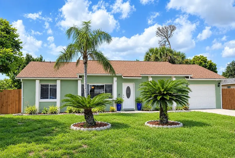 1379 Dandelion Dr, FL