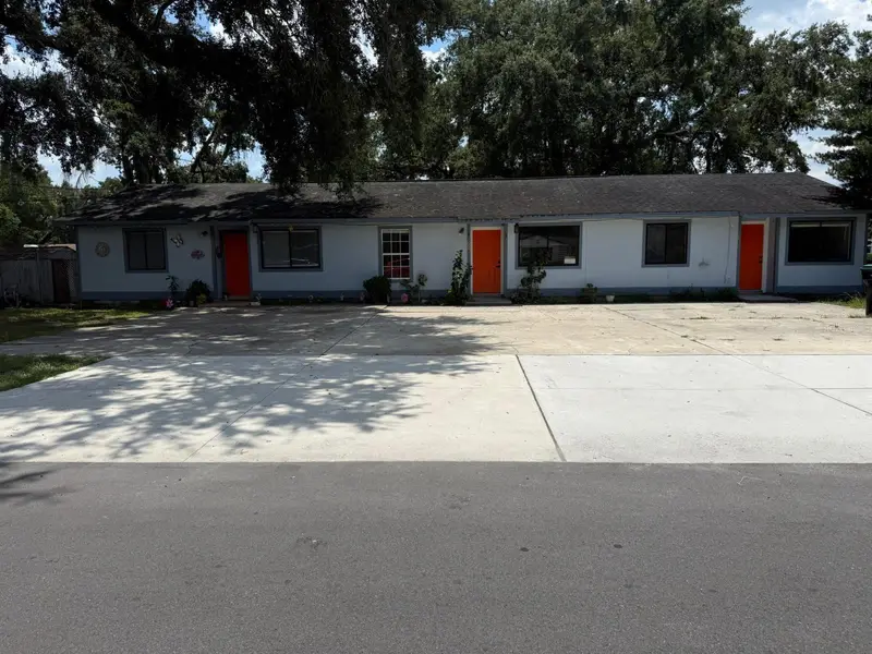 328 Pine St, FL
