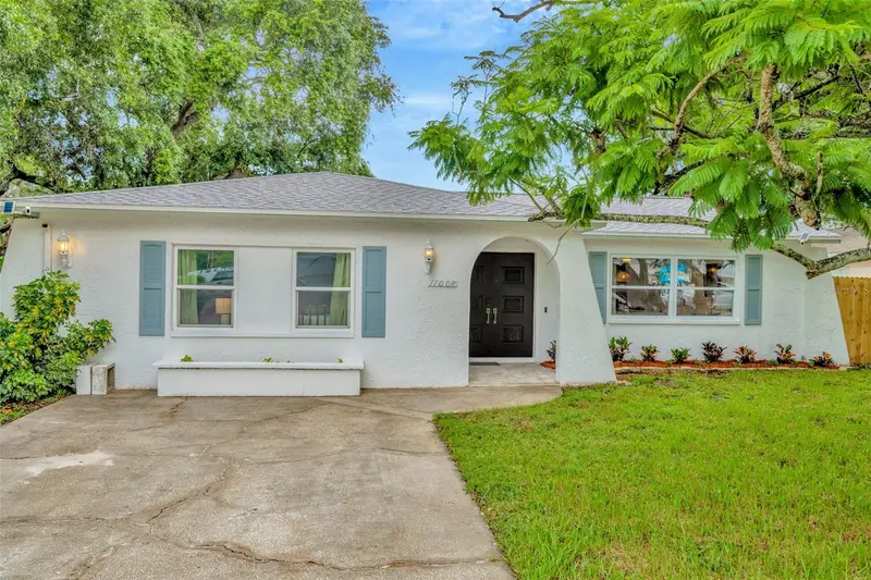 11008 111th Way, FL