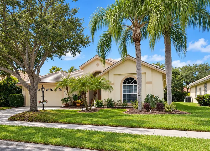 6256 Donnington Ct, FL