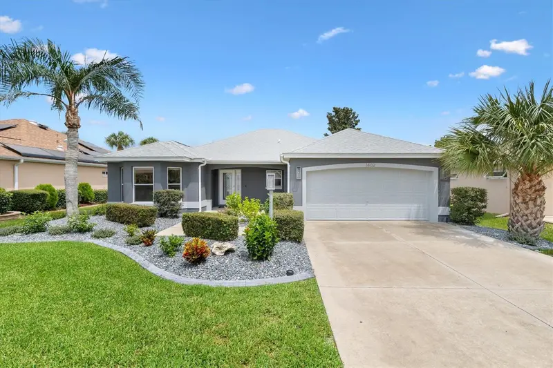 1402 Camero Dr, FL