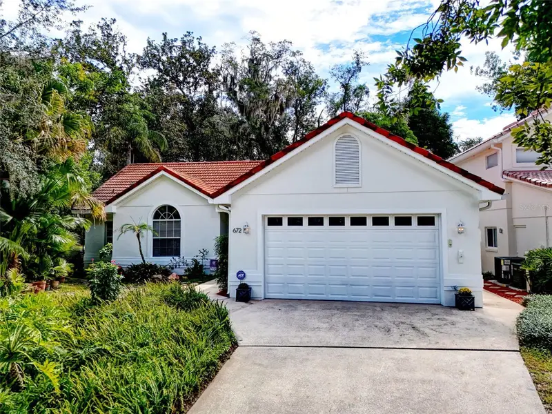672 Nighthawk Cir, FL