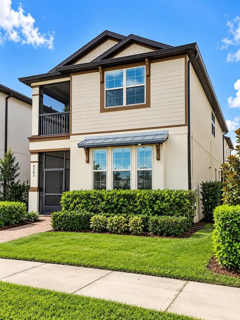 8582 Powder Ridge Trl, FL