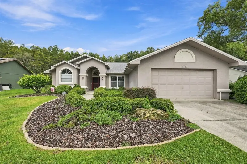 8657 Cypress Lakes Blvd, FL