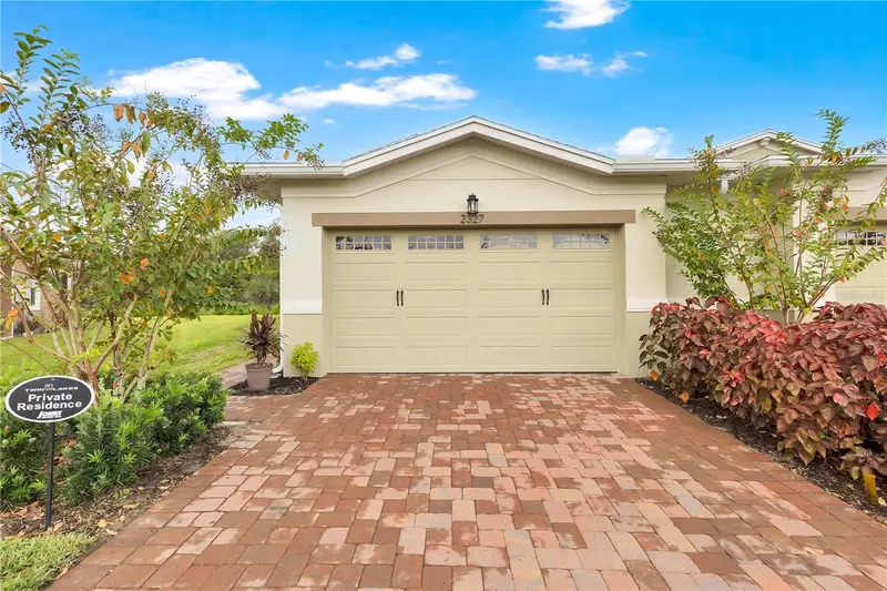2327 Datura Loop, FL