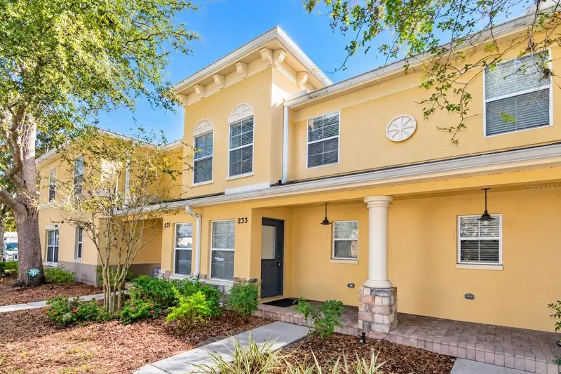 233 Penmark Stone Pl, FL