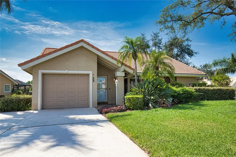 32 Inlets Blvd #32, FL