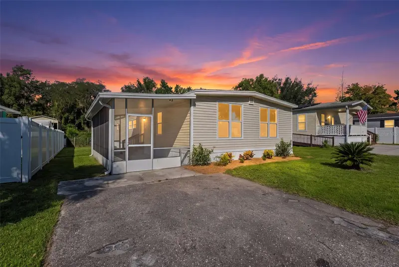 106 Cypress Dr, FL