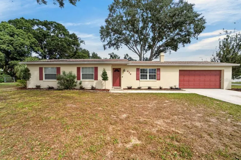 820 Blackberry Lane, FL