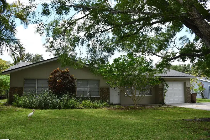 1591 Sunkist Way, FL