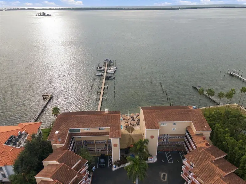 1420 Bayshore Blvd #409, FL
