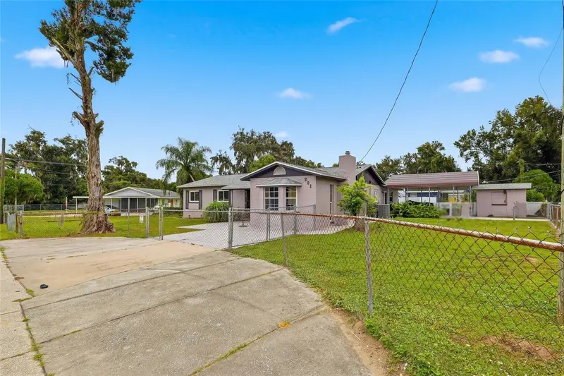 201 E Wheeler Rd, FL