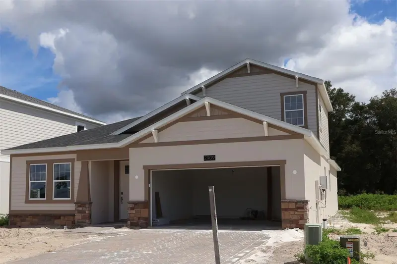 2909 Sweetgrass Ln, FL