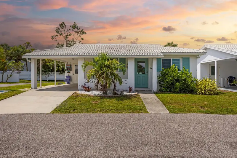 Spanish Main Yacht Club listing
