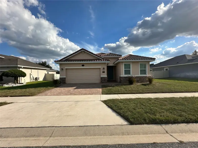 480 Bellissimo Pl, FL