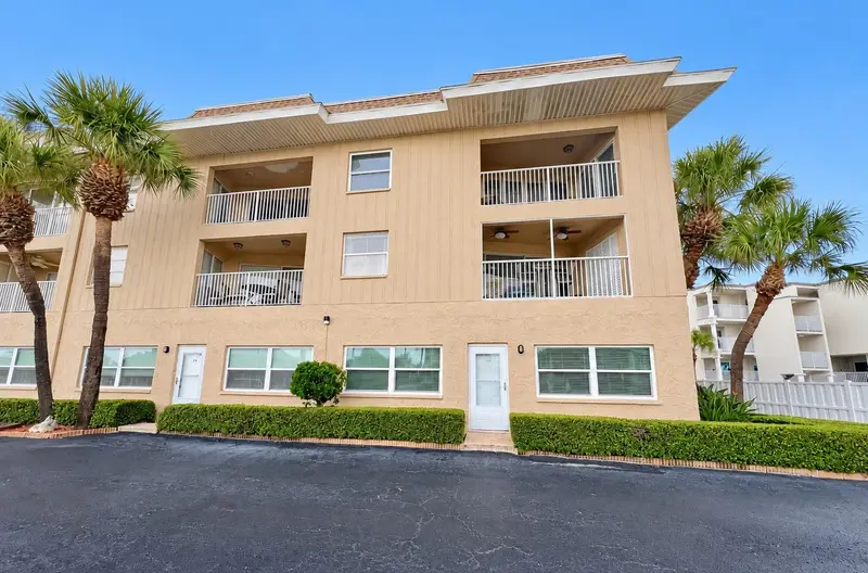 3100 Gulf Blvd #314, FL