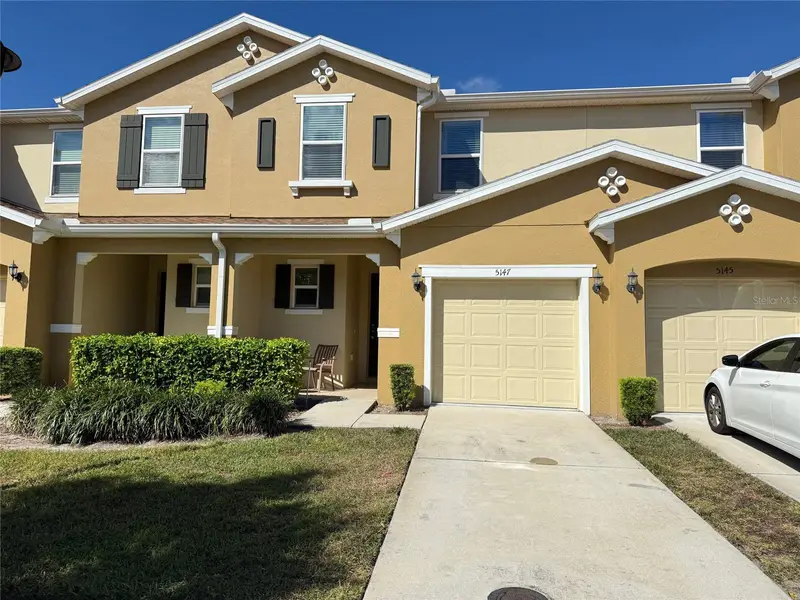 5147 Adelaide Dr, FL