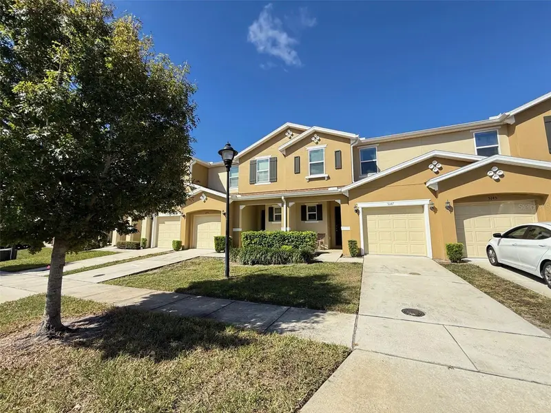 5147 Adelaide Dr, FL