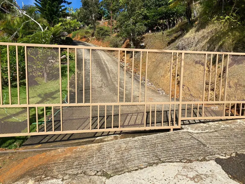 Carretera 742 Kilometro 2 Sector Las Villas Barrio Carite, PR