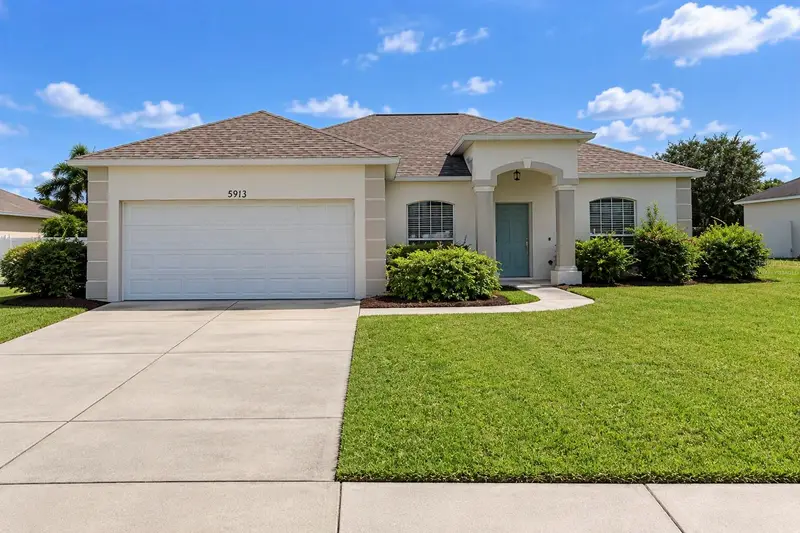 5912 33rd Dr E, FL