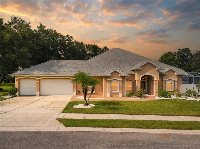 124 Sonya Dr, FL
