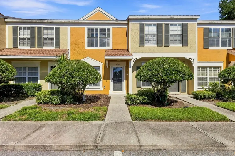 1339 Costa Mesa Dr, FL