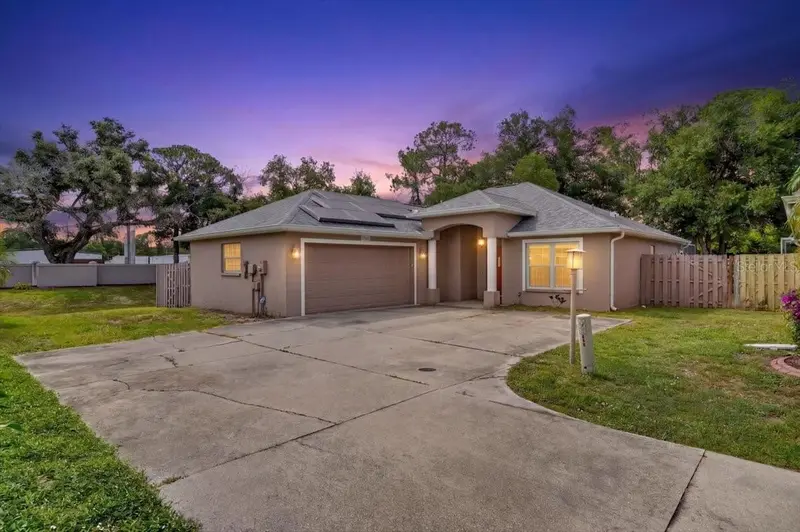 1881 Summer Walk Cir, FL
