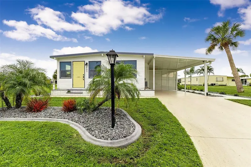 La Casa Mhp Co-Op listing