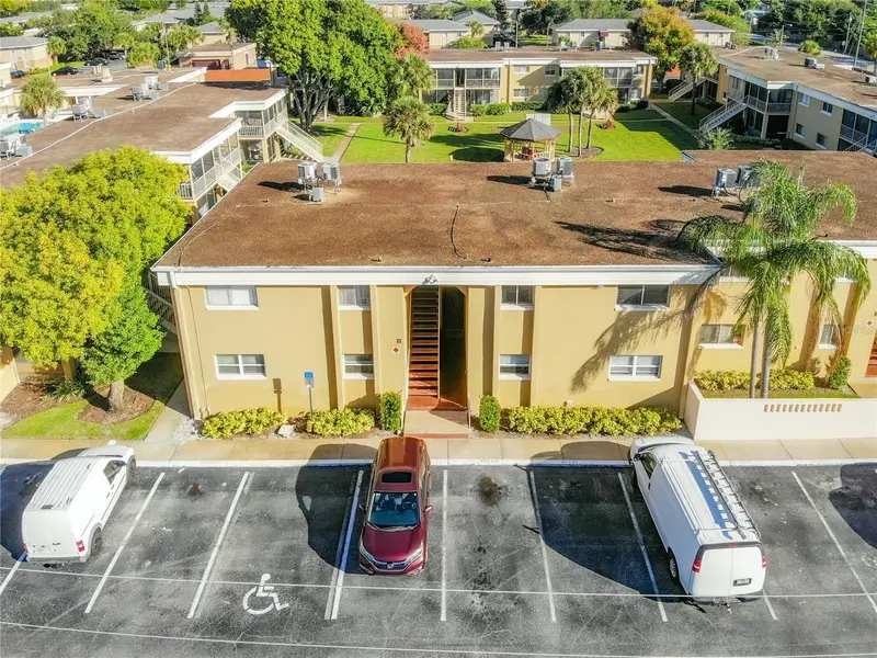 1000 Lake Of The Woods Blvd #202h, FL