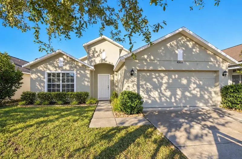 4808 Northern Dancer Way, FL