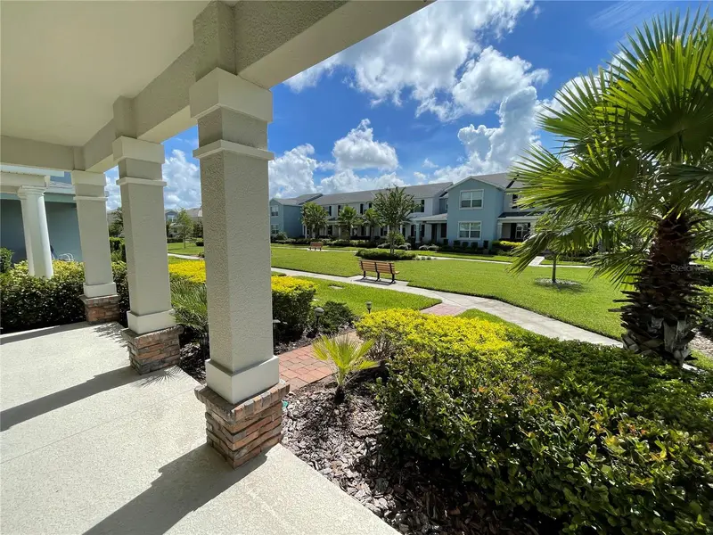 11800 Metaphor Aly, FL
