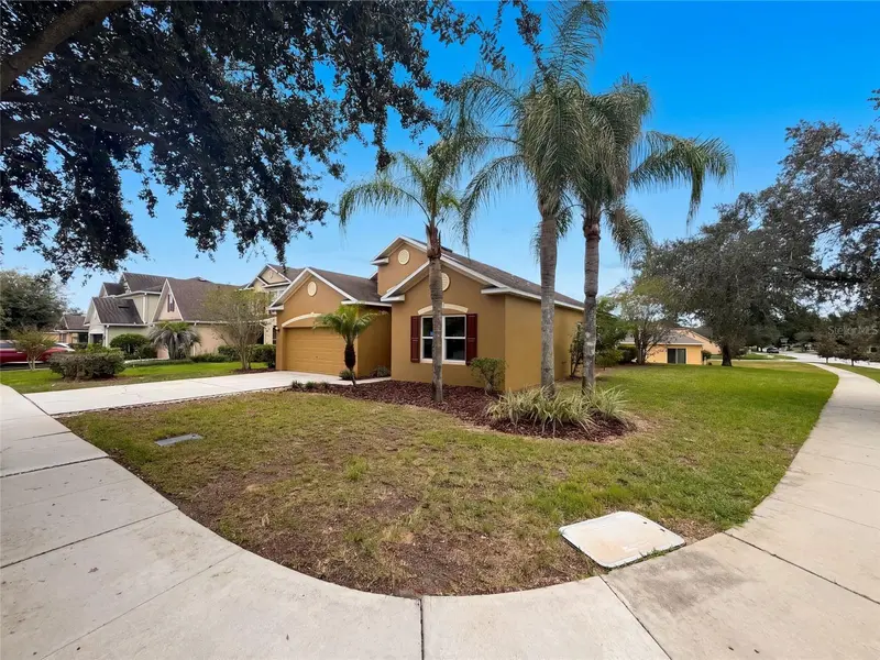 117 Milestone Dr, FL