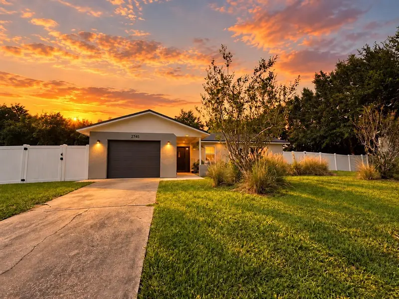 2745 Green Meadow Cir, FL
