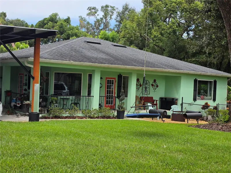 390 Henderson Ave, FL
