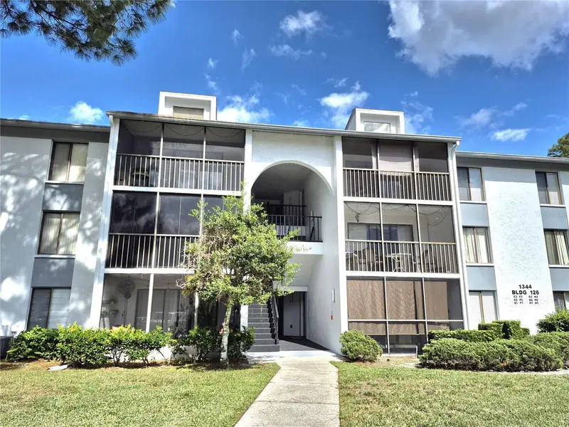 1344 Pine Ridge Cir E #H3, FL