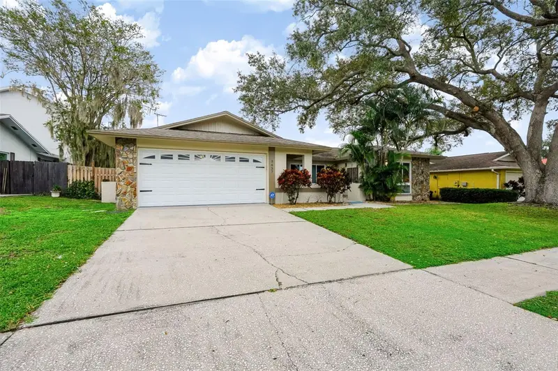 3437 Dove Hollow Ct, FL