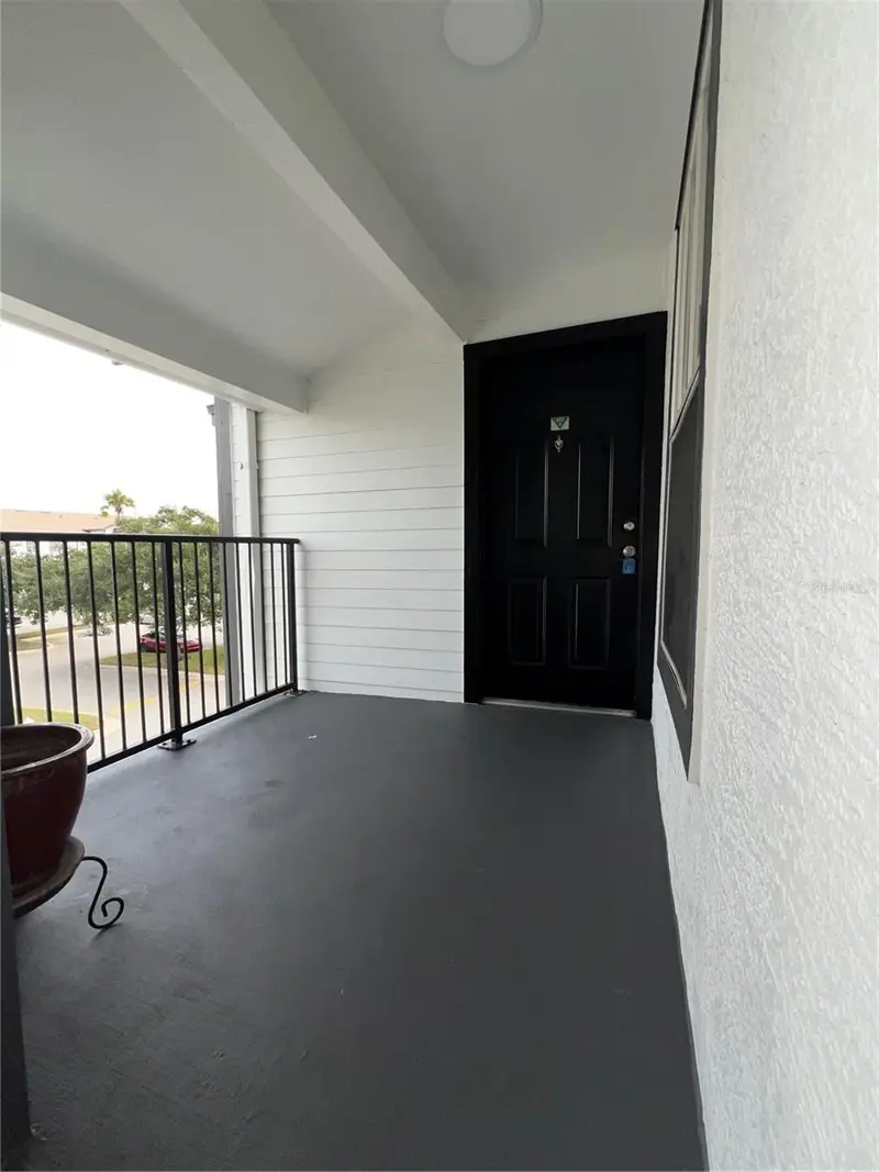 2202 Key West Ct #633, FL