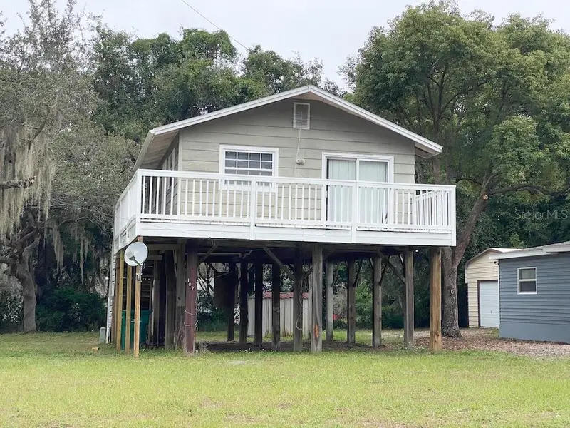 107 W Stevens Ave, FL