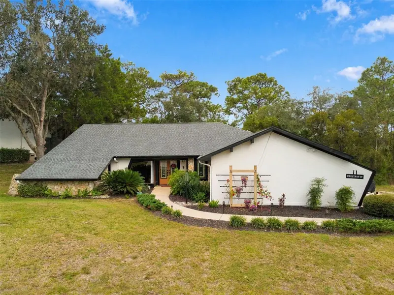 11 Sweetbay Ct, FL